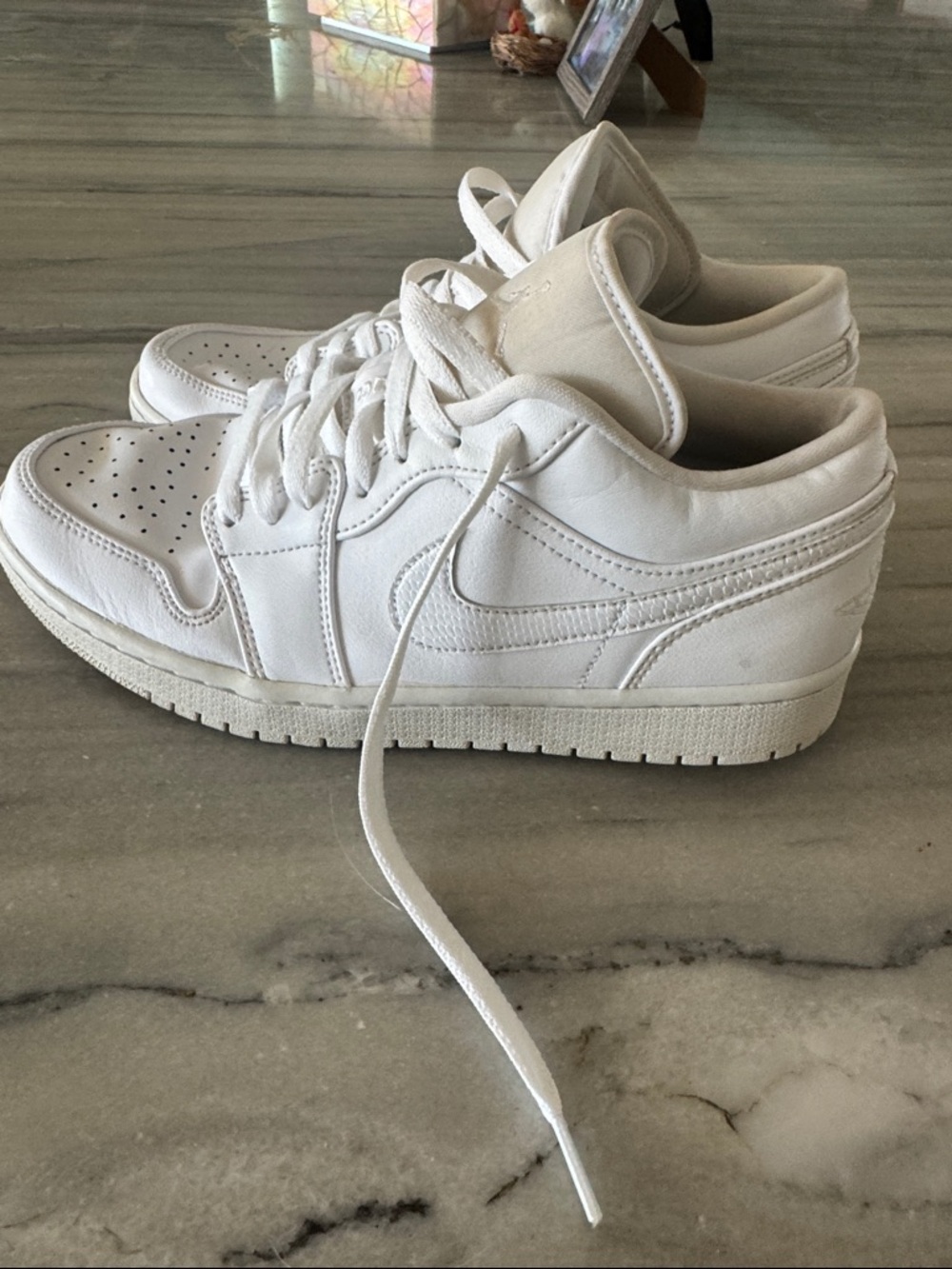 Jordan Low-Top Sneaker in White